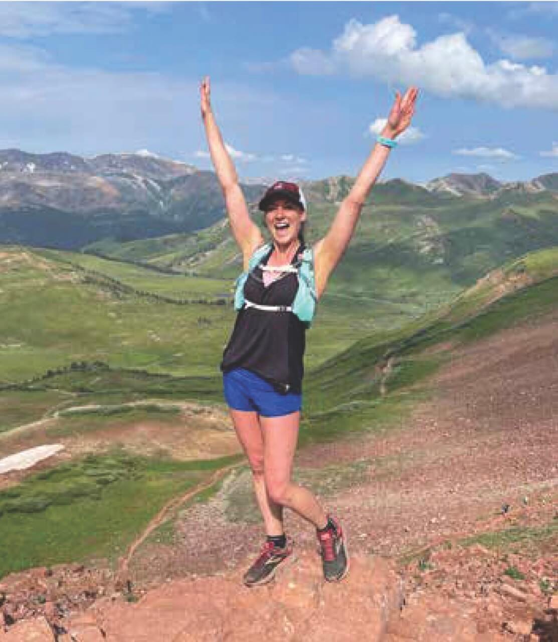 lauren mitchen on a trail run